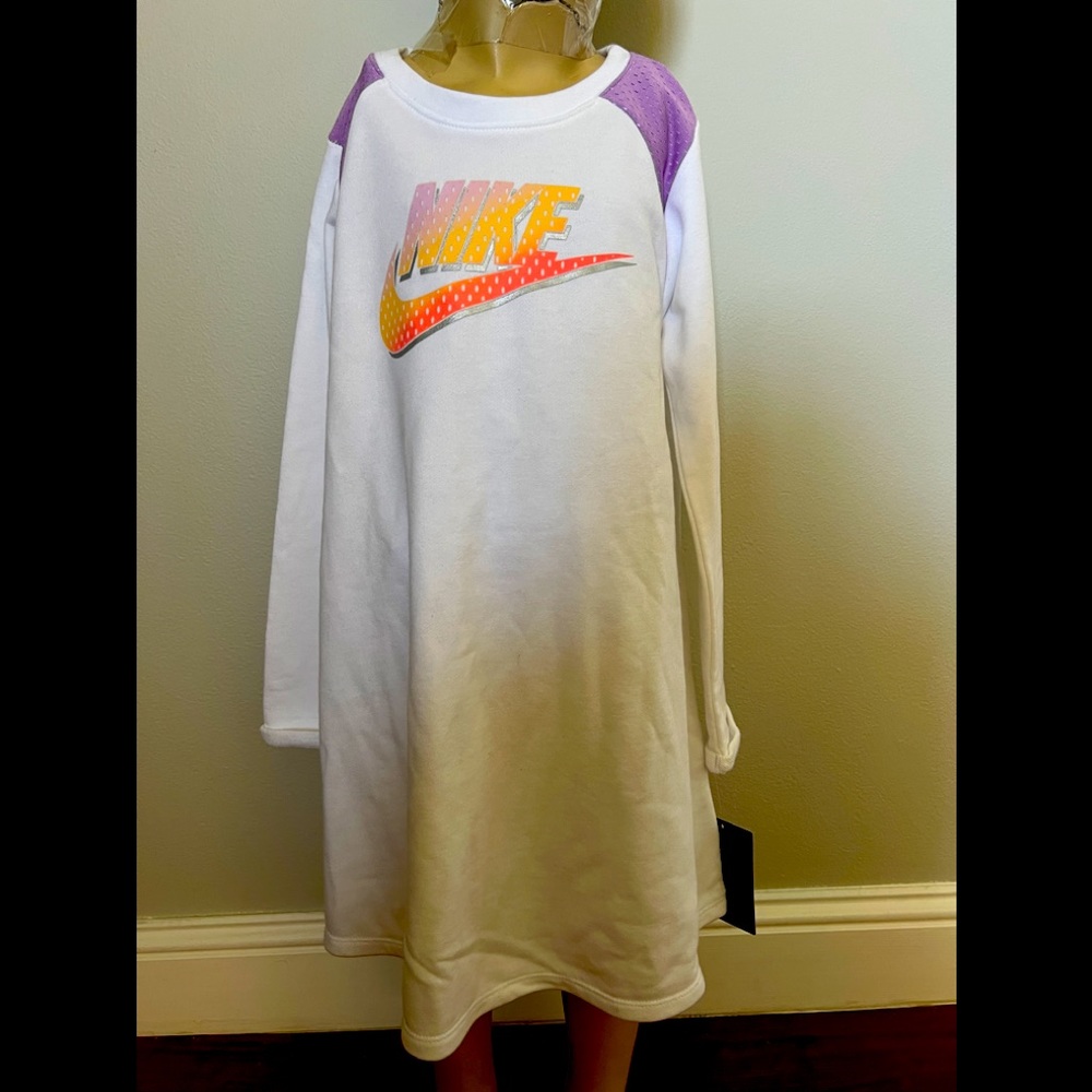 Nike Big Girls Long Sleeve Sweat Shirt Size 6X